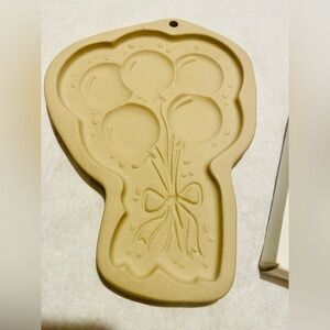 The Pampered Chef Celebration Balloons Cookie Mold